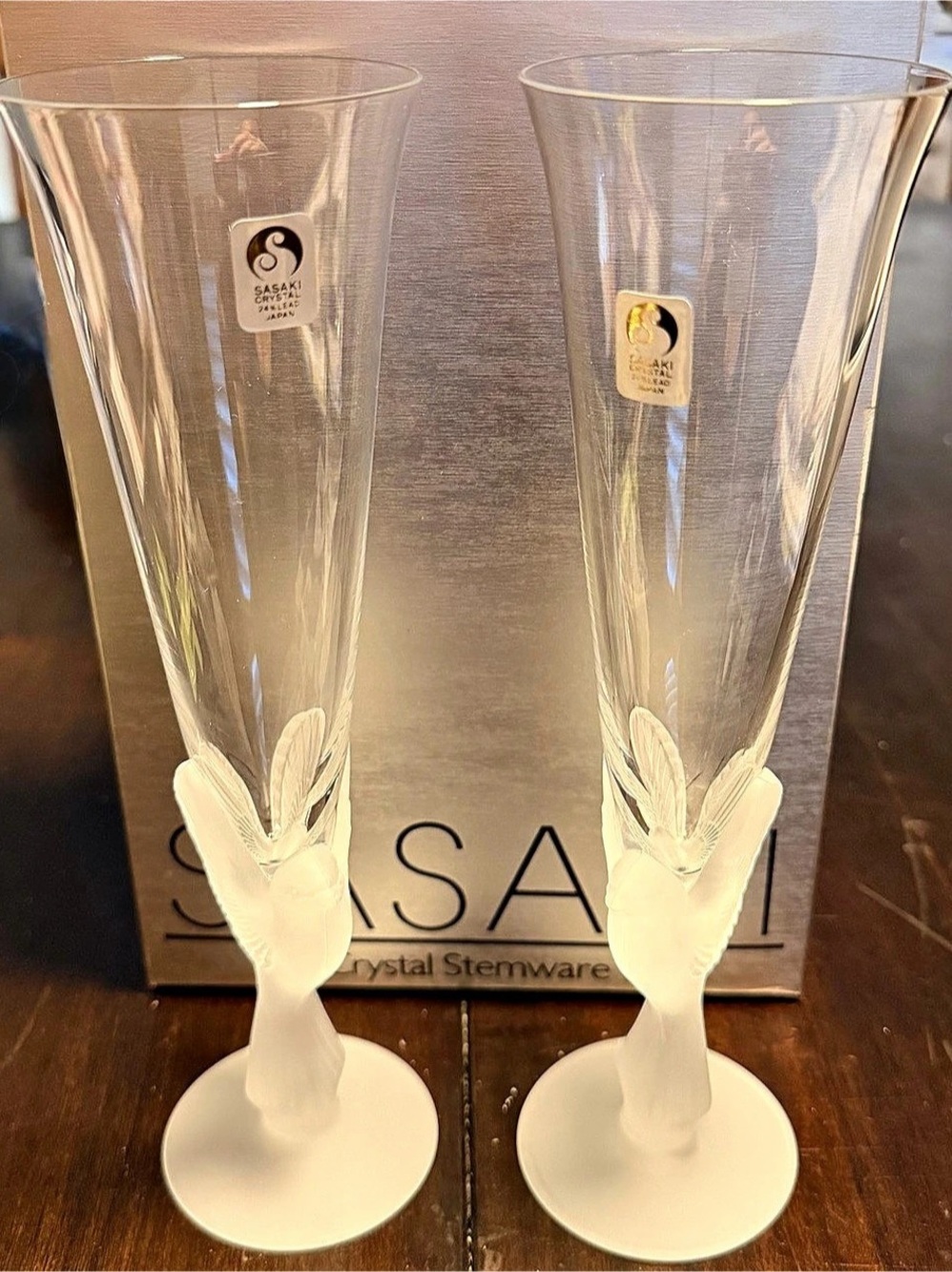 Vintage Sasaki Wings Frosted Dove Crystal Champagne Flutes - Set of 2 New In Box